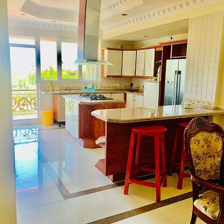 Masaki-Sea View 2-Bedroom Apt With Free Wi-Fi Dar es Salaam Eksteriør billede
